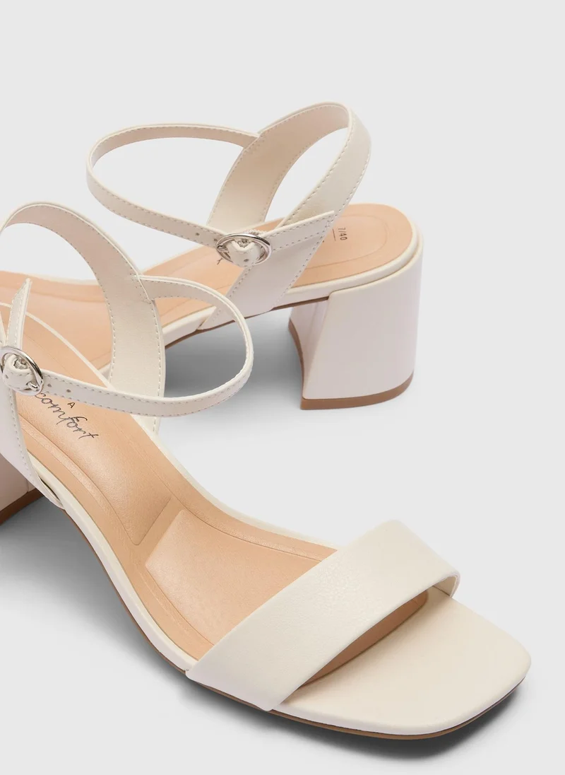 ماتلان Stone Block Heels